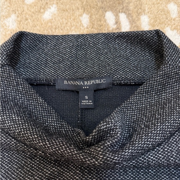 Banana Republic grey turtleneck sweater women’s size small - Picture 3 of 5